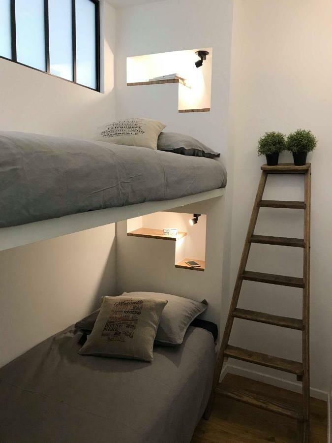 Le Penequet : L'Appartement Du Vieux Port ☺ Marseille Exterior photo